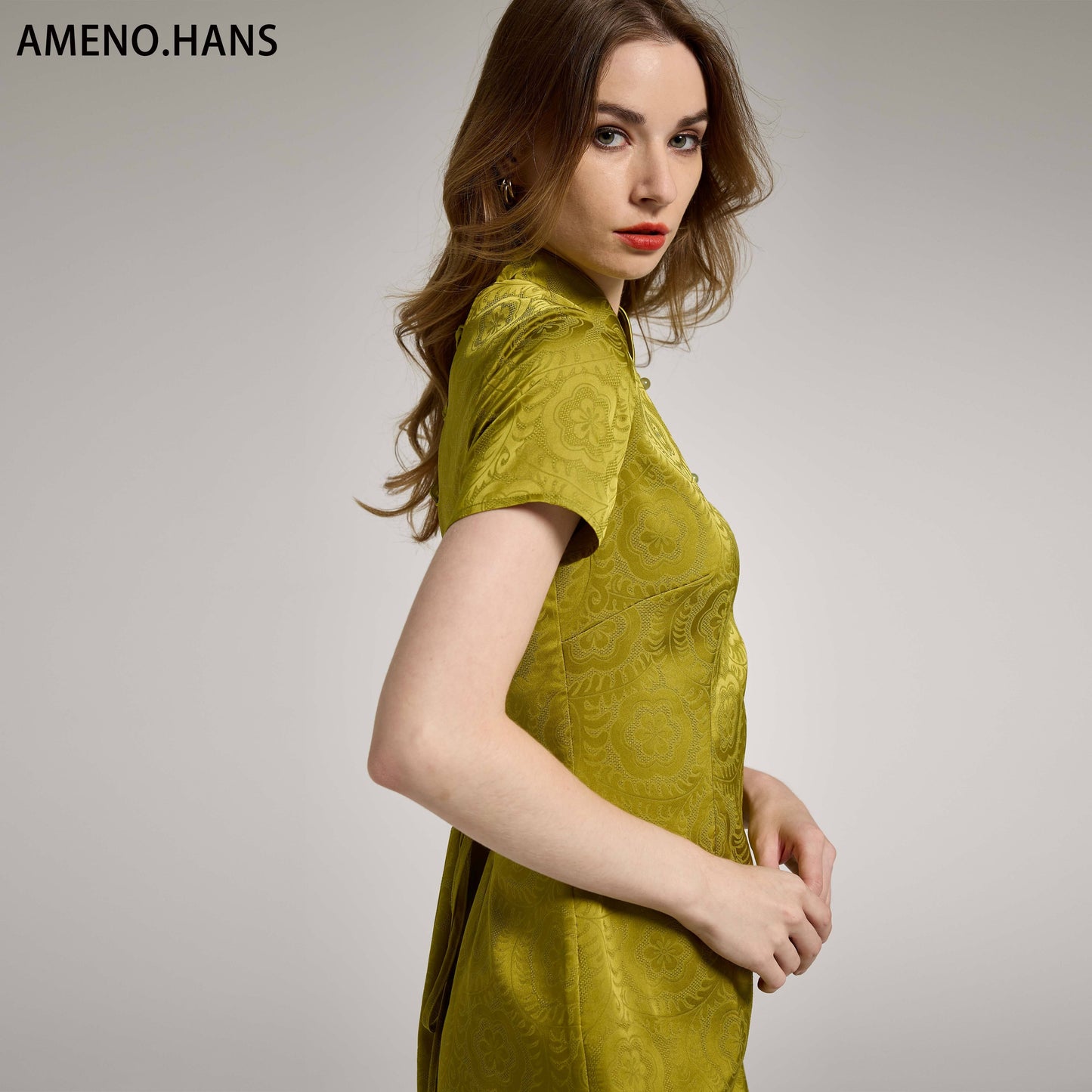 Vert Vintage Chinois Jacquard Dos Découpe Bretelles Croisées Robe Cheongsam Chinois Traditionnel